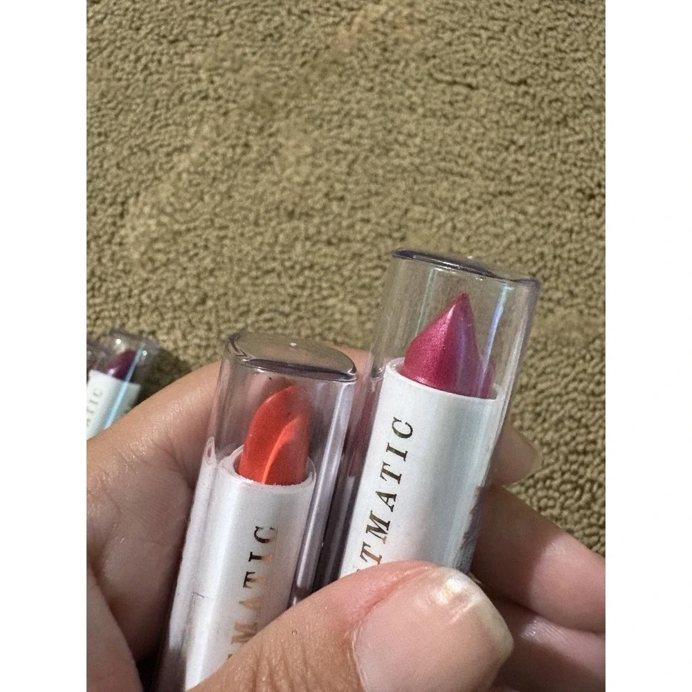 Artmatic USA Lipstick Lot Of‎ 4 Chilli Pepper Pearly Grey Wet Coral Love Orchid